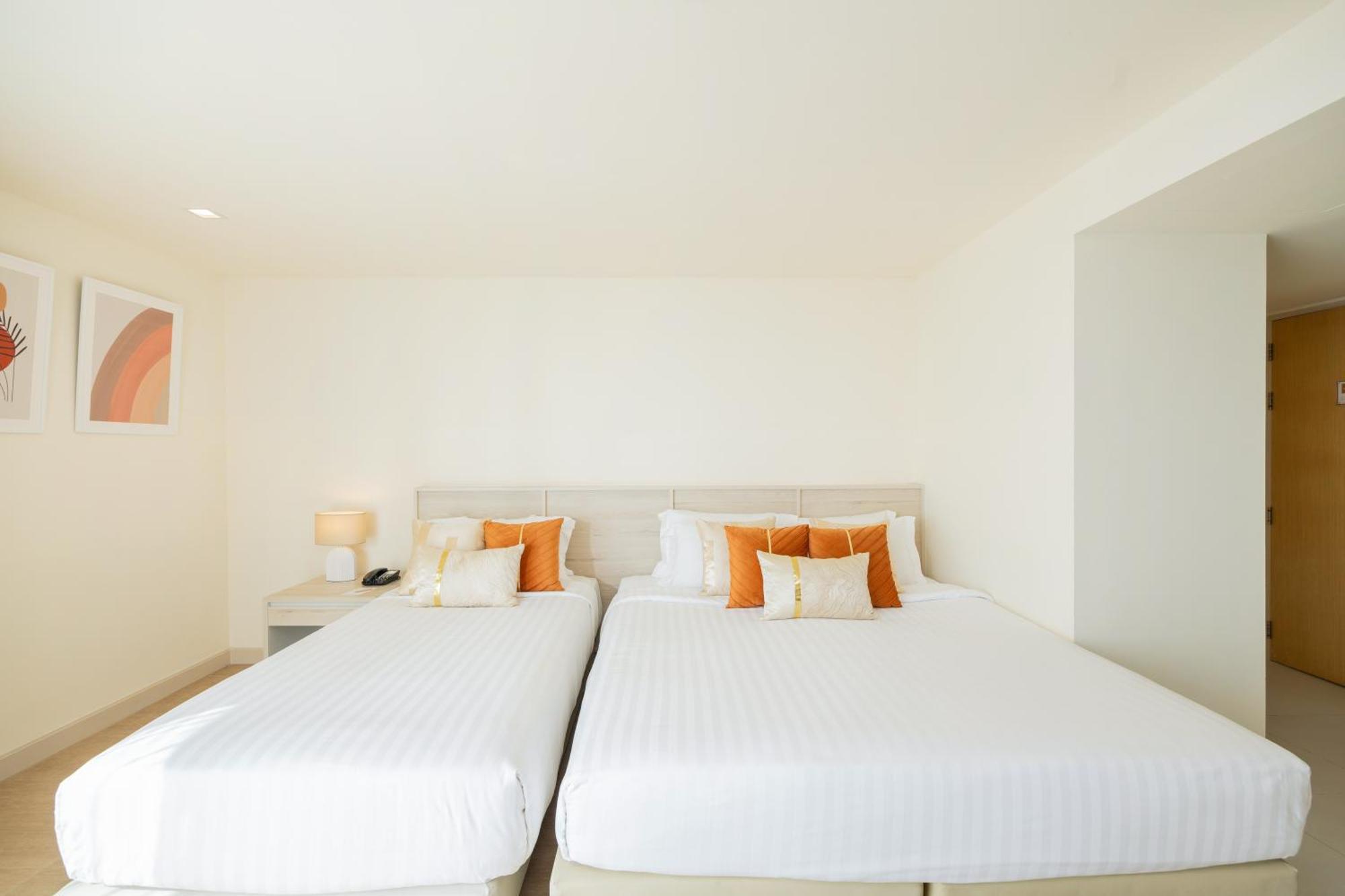 Pattaya Sea View Hotel - Sha Extra Plus Стая снимка