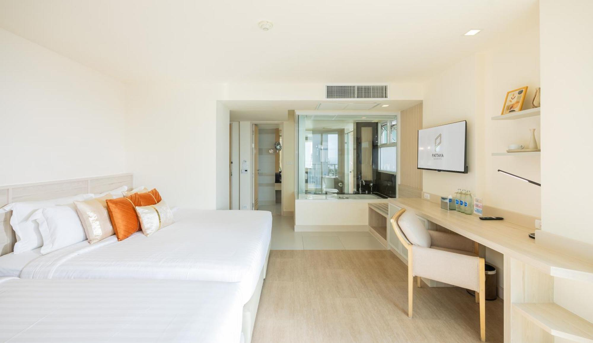 Pattaya Sea View Hotel - Sha Extra Plus Стая снимка