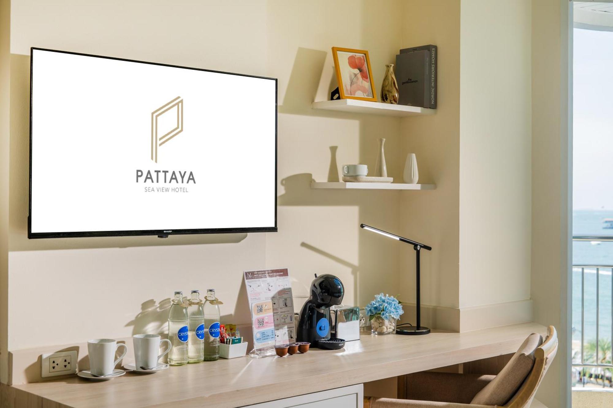 Pattaya Sea View Hotel - Sha Extra Plus Стая снимка
