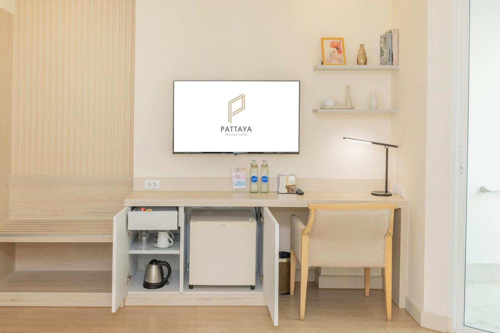 Pattaya Sea View Hotel - Sha Extra Plus Стая снимка